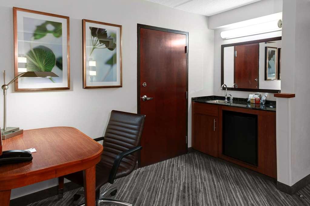 Extended Stay America Premier Suites - Cleveland - Independence Habitación foto