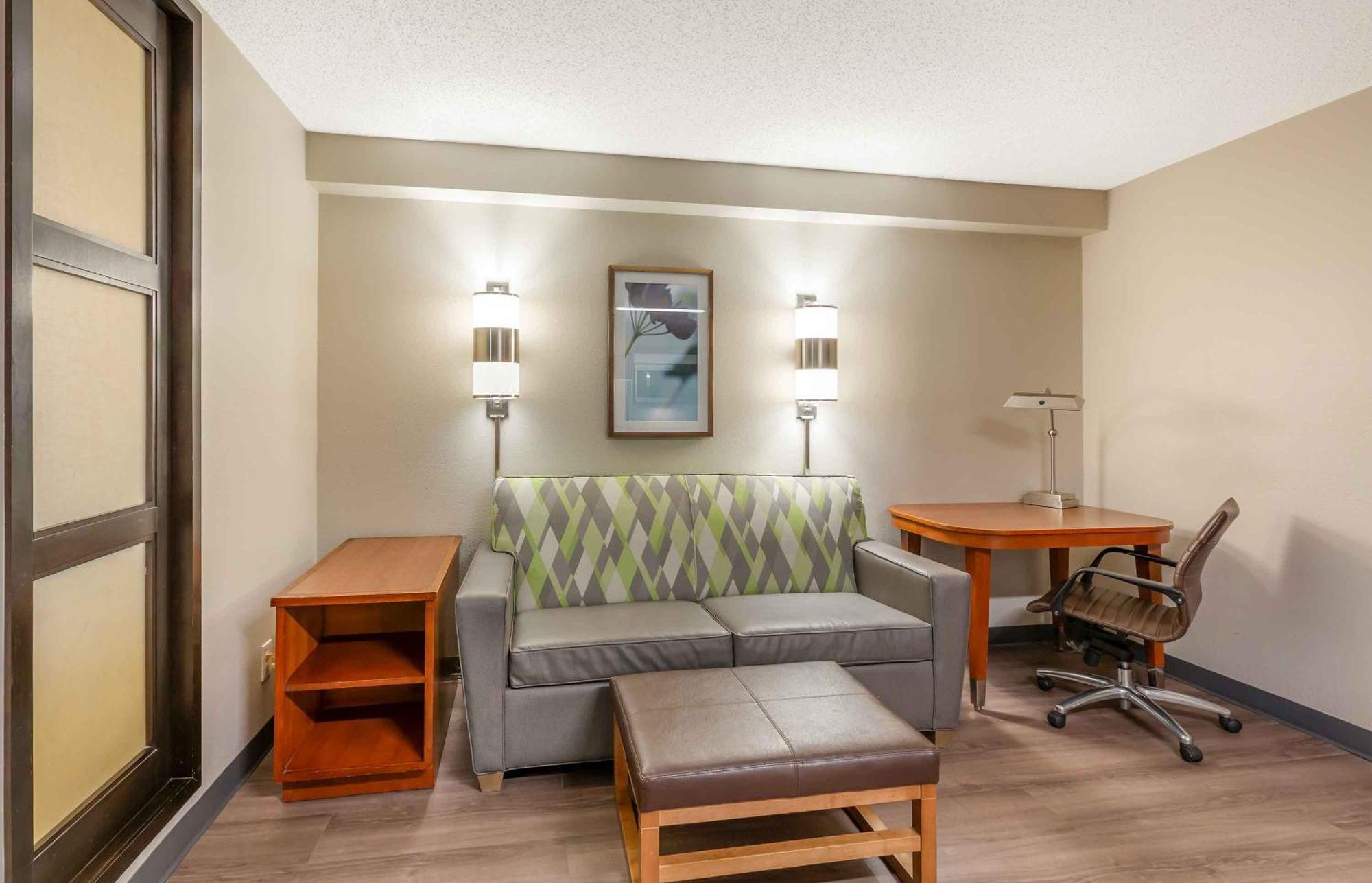 Extended Stay America Premier Suites - Cleveland - Independence Exterior foto