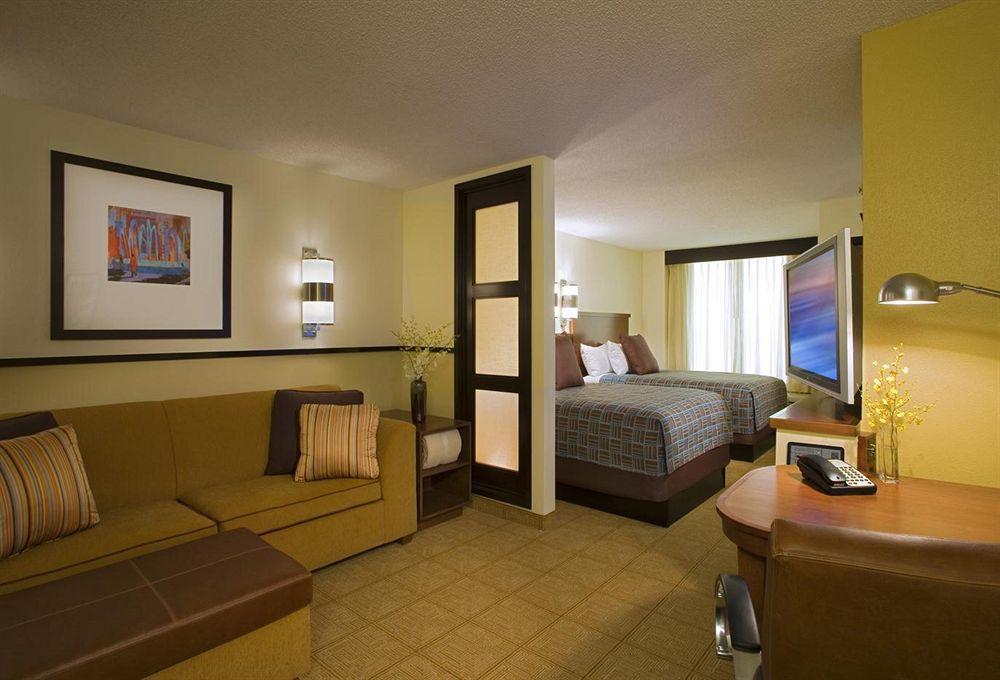 Extended Stay America Premier Suites - Cleveland - Independence Exterior foto
